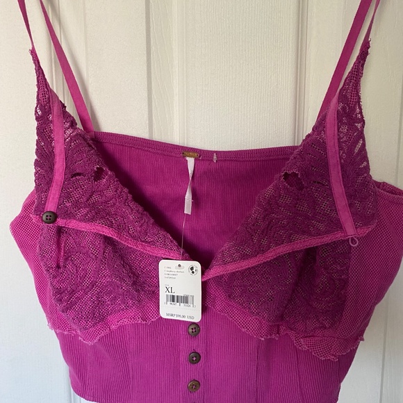 Free People fuschia crop top - Picture 5 of 5
